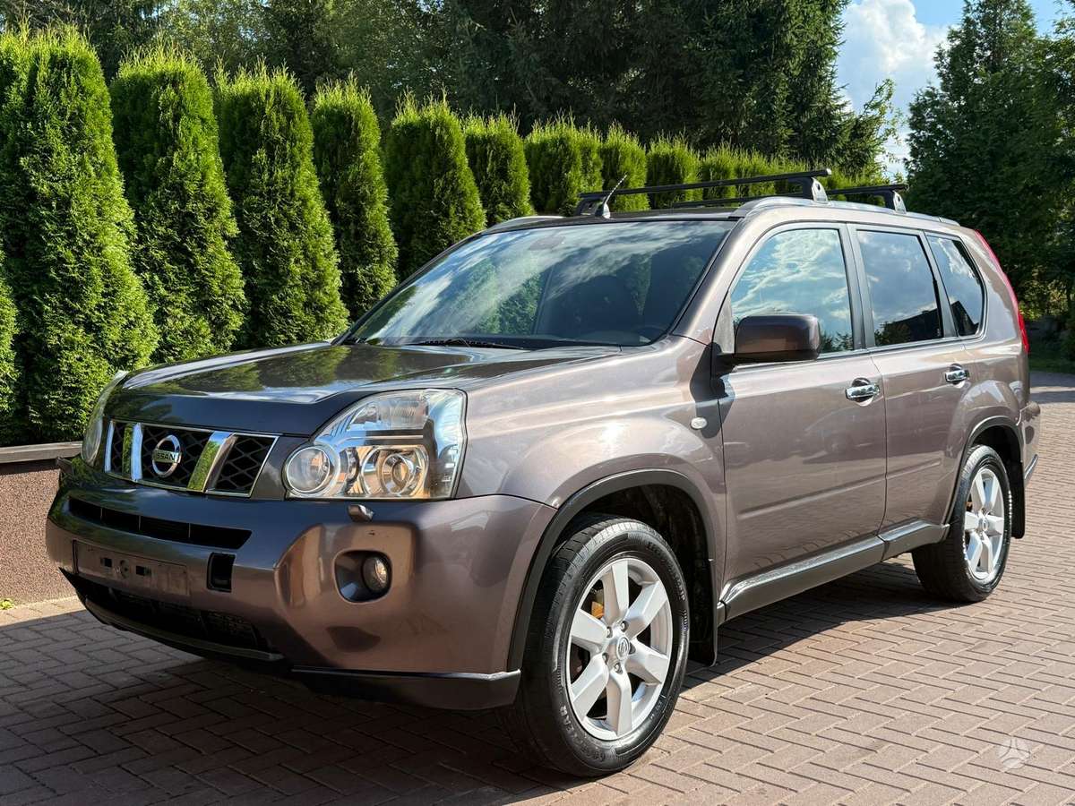 Nissan X-Trail - 2