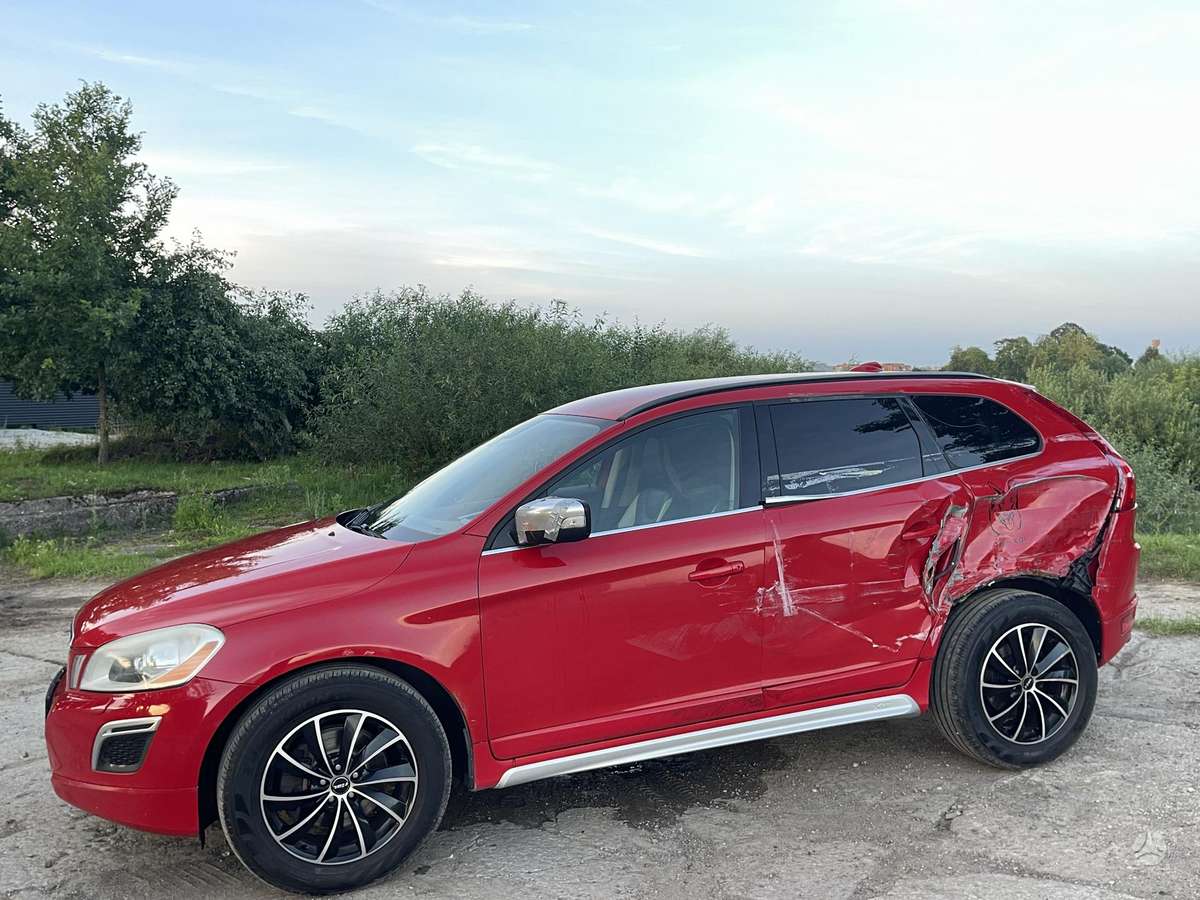 Volvo XC60 - 4