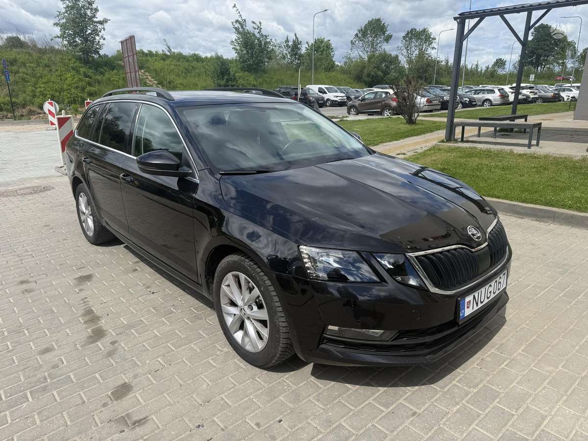 Škoda Octavia - 2