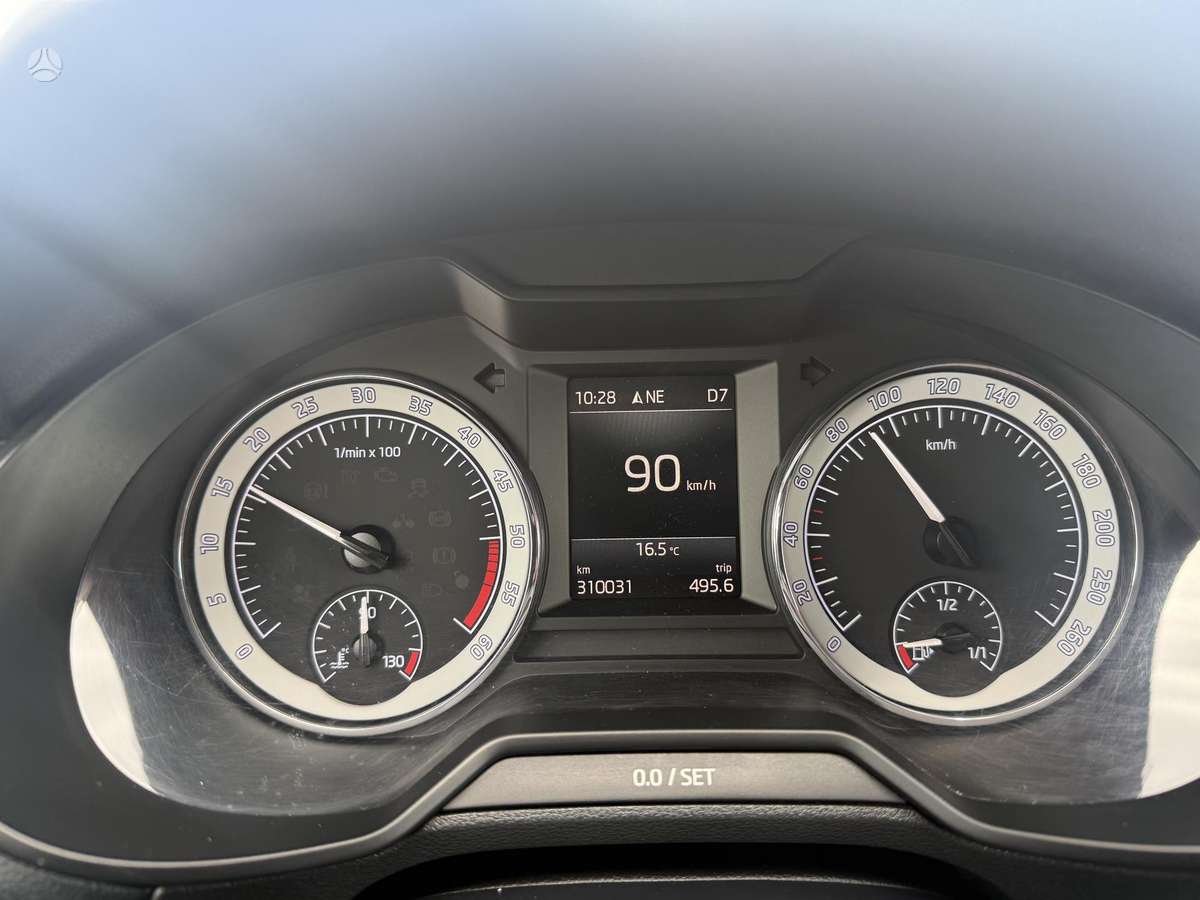 Škoda Octavia - 12