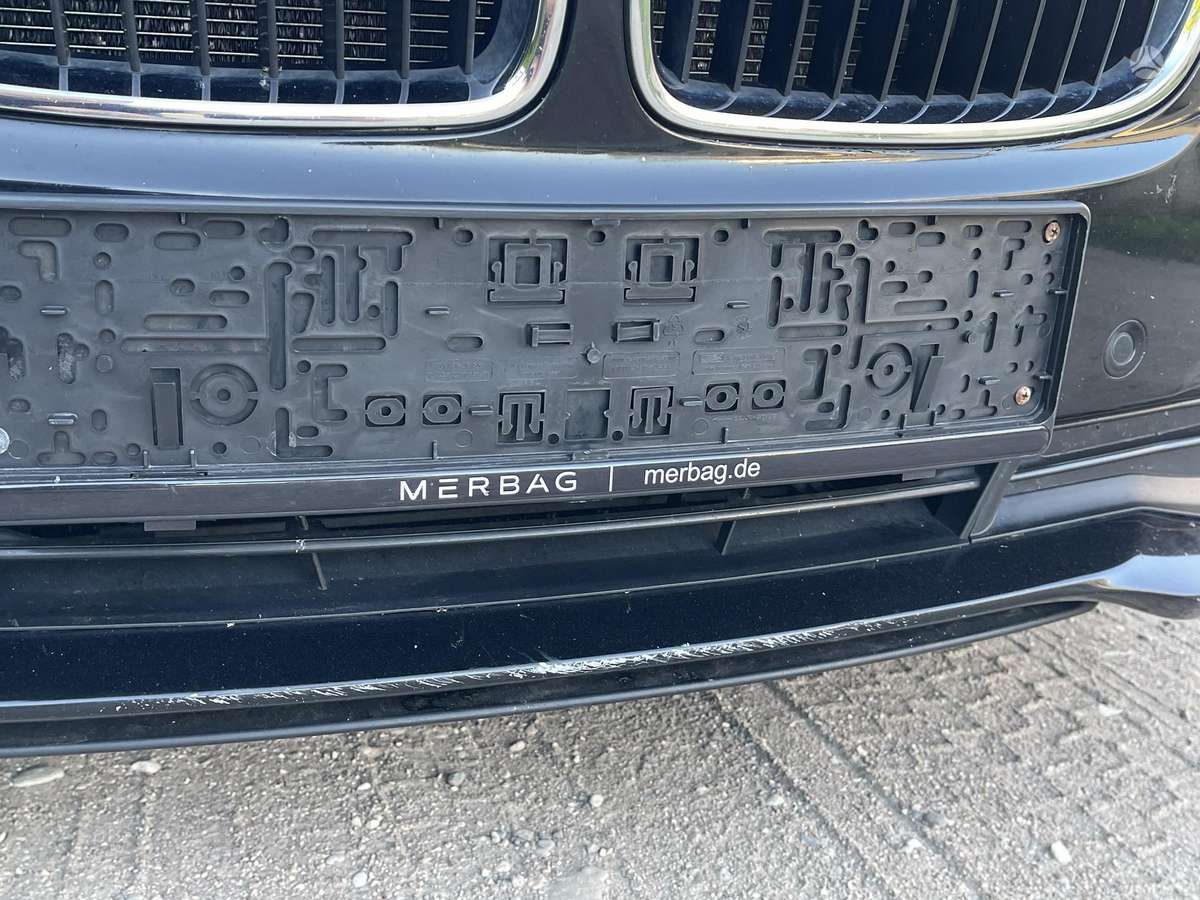 BMW 318, 2.0 l., Седан