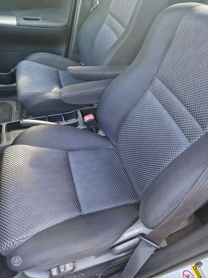 Toyota Corolla Verso - 7