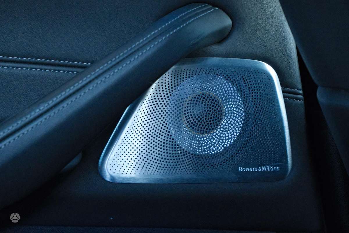 BMW M5, 4.4 l., Седан