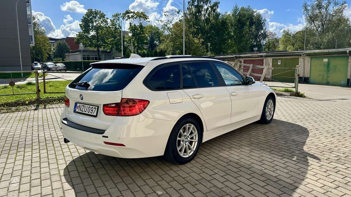 BMW 320, 2.0 l., wagon