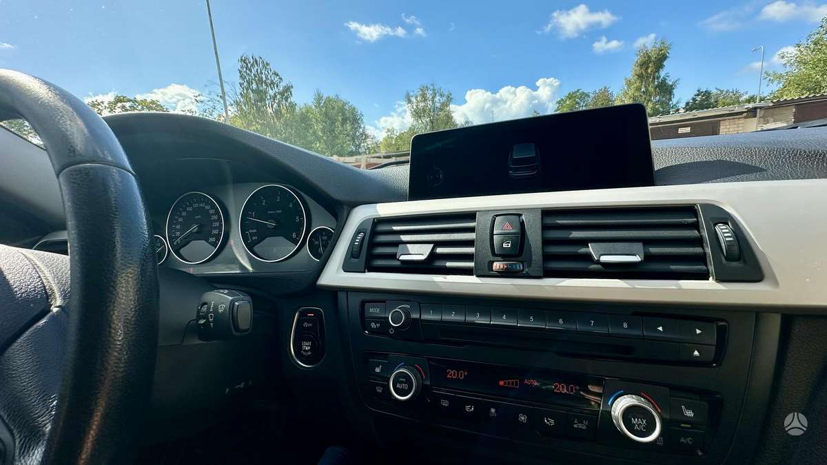 BMW 320, 2.0 l., wagon
