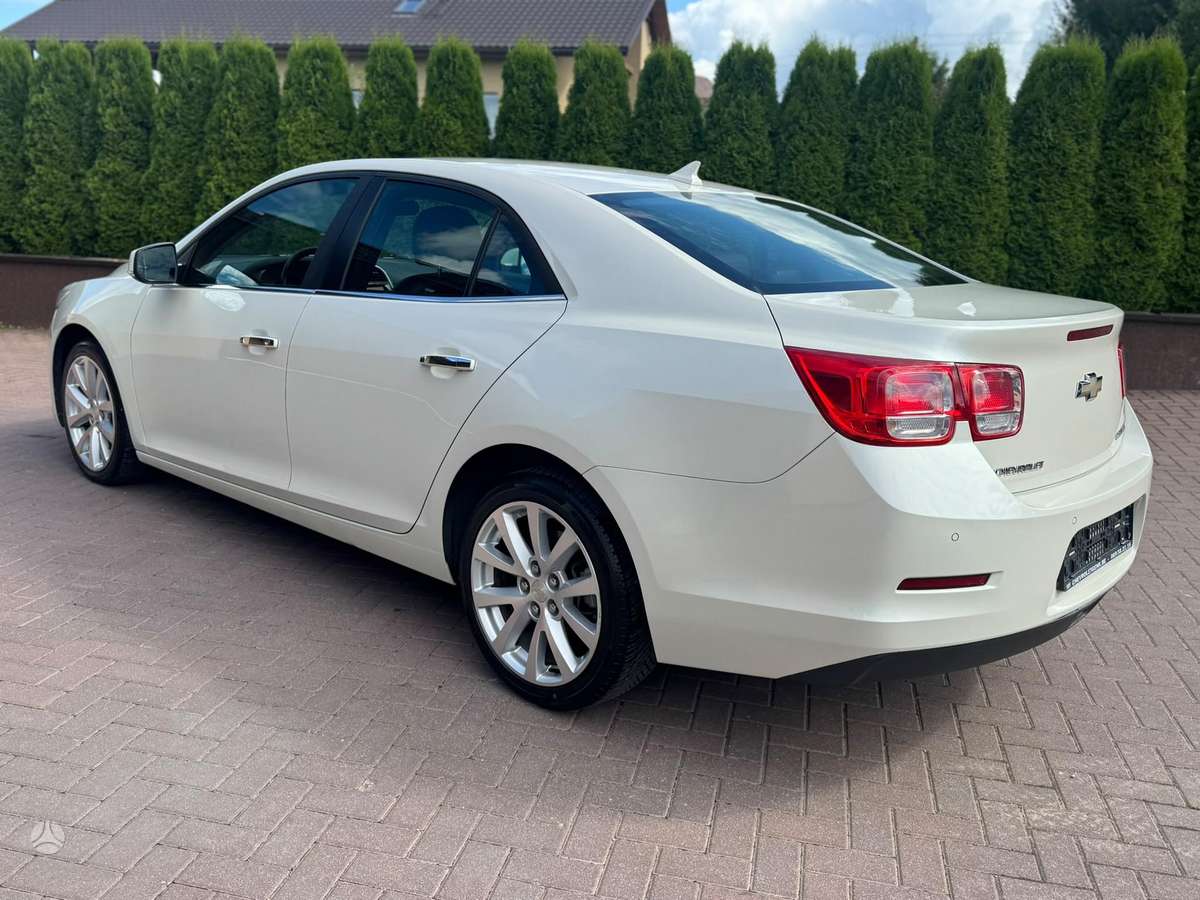 Chevrolet Malibu - 6
