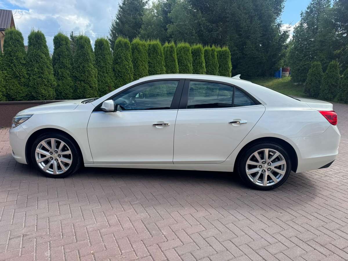 Chevrolet Malibu - 3