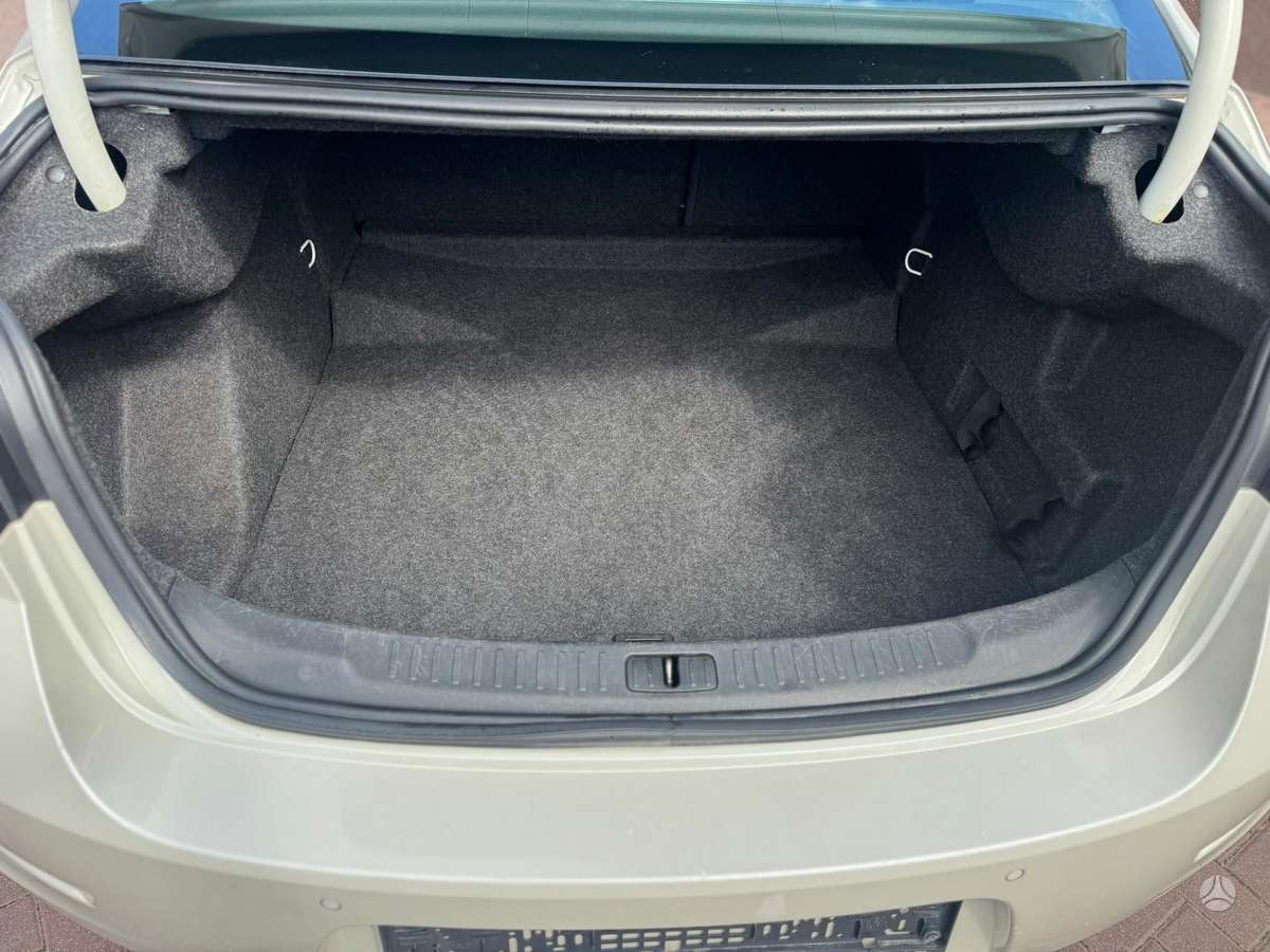 Chevrolet Malibu - 9