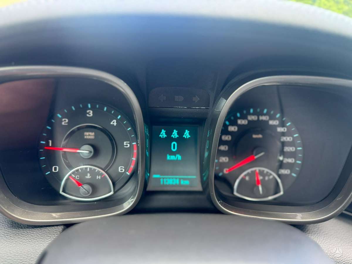Chevrolet Malibu - 12