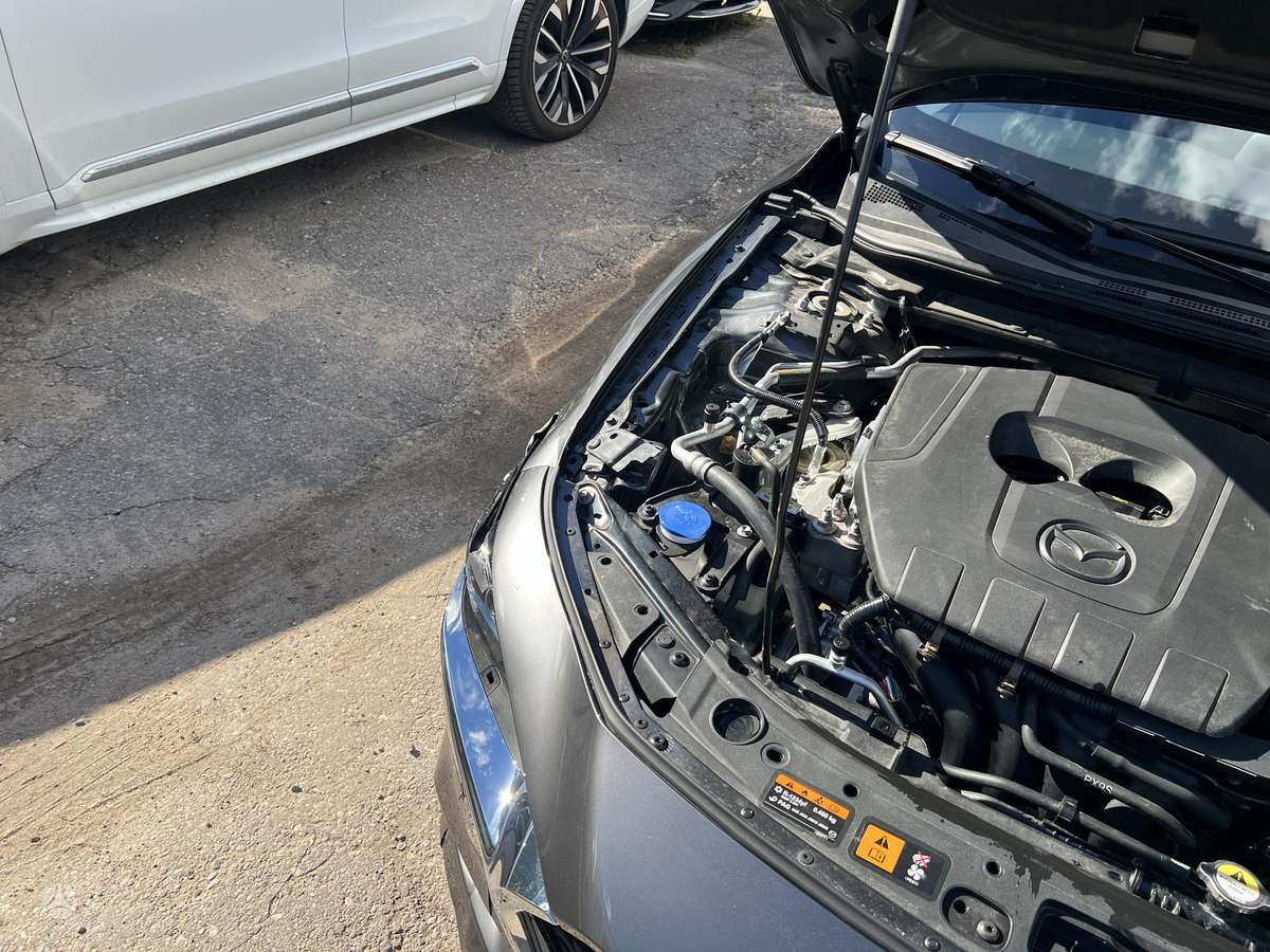 Mazda 3, 2.5 l., Седан