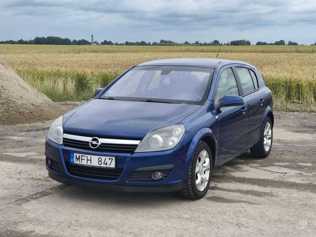 Opel Astra, 1.8 l., Хэтчбек