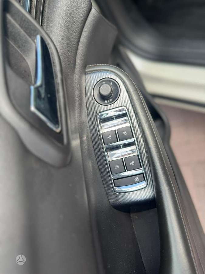 Chevrolet Malibu - 11