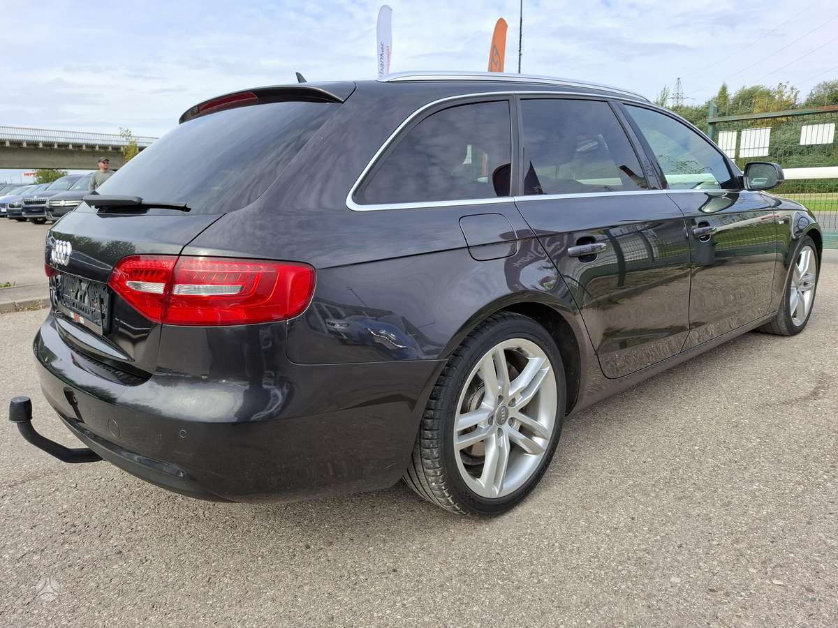 Audi A4, 2.0 l., universalas