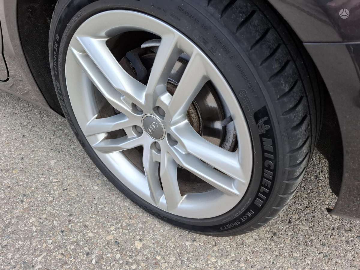 Audi A4, 2.0 l., universalas
