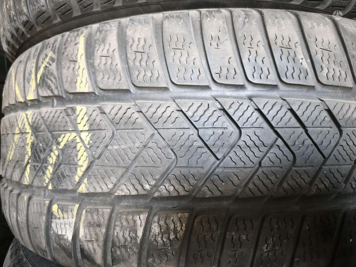 Pirelli SCORPION WINTER, winter 275/45 R20