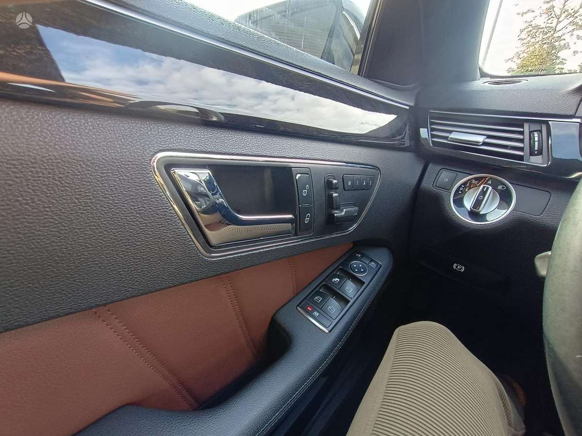 Mercedes-Benz E350, 3.0 l., Универсал