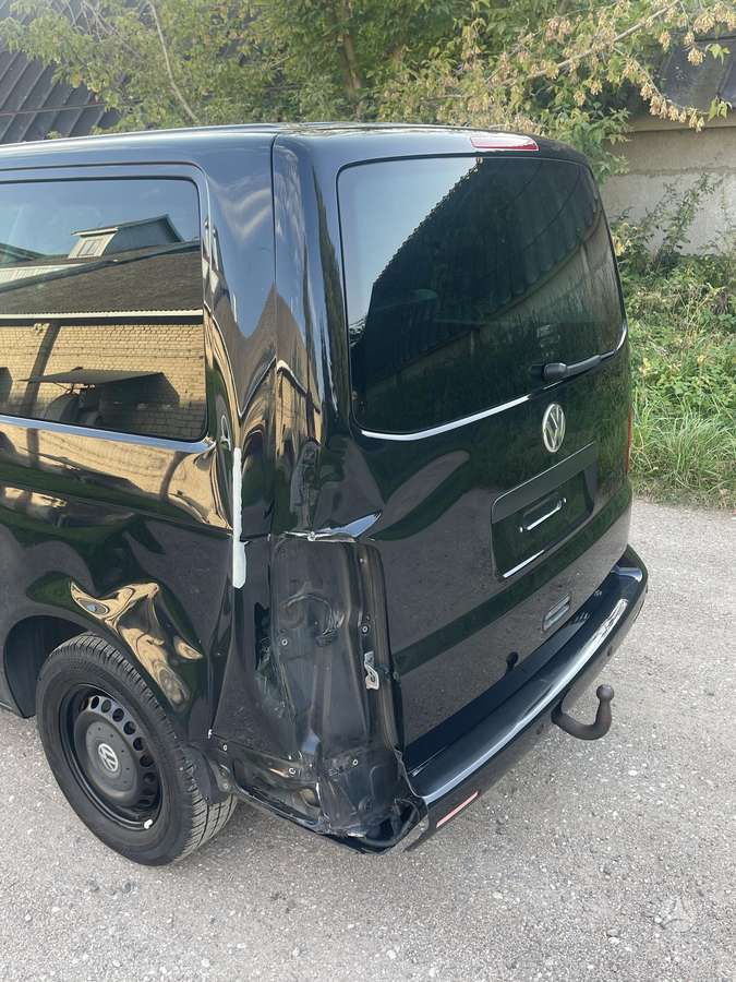 Volkswagen Multivan - 3