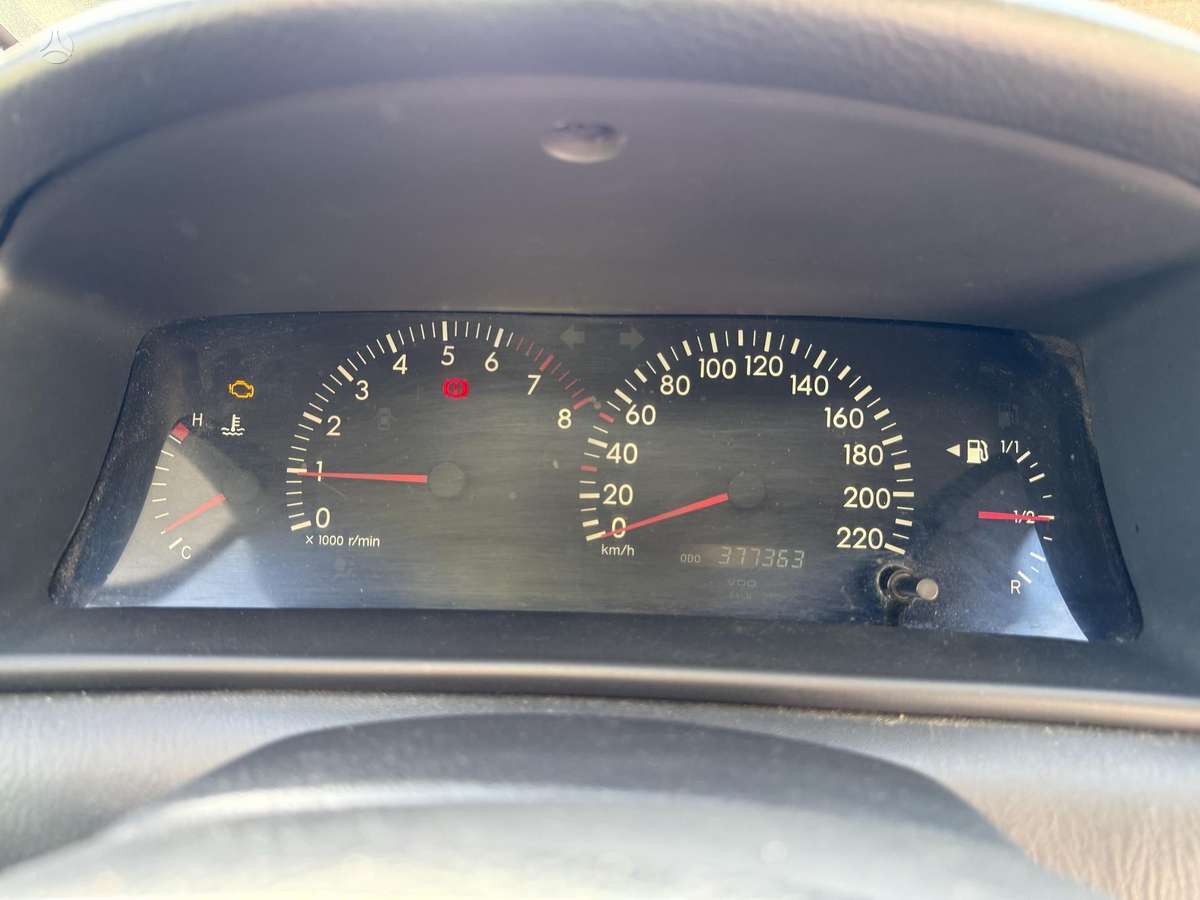 Toyota Corolla - 5