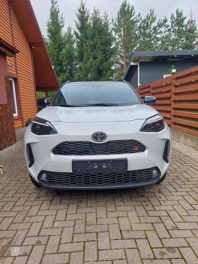 Toyota Yaris Cross - 10