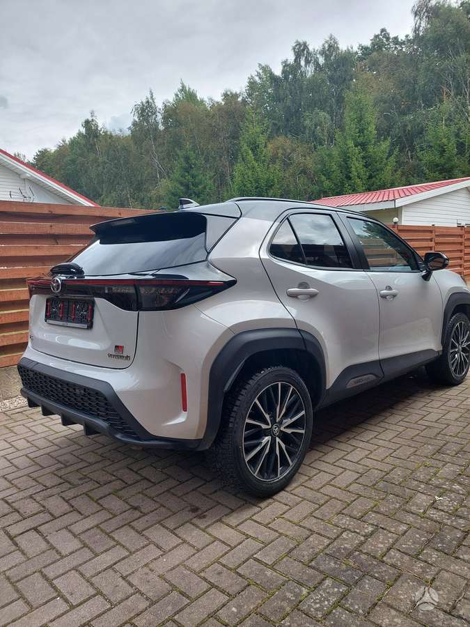 Toyota Yaris Cross - 6