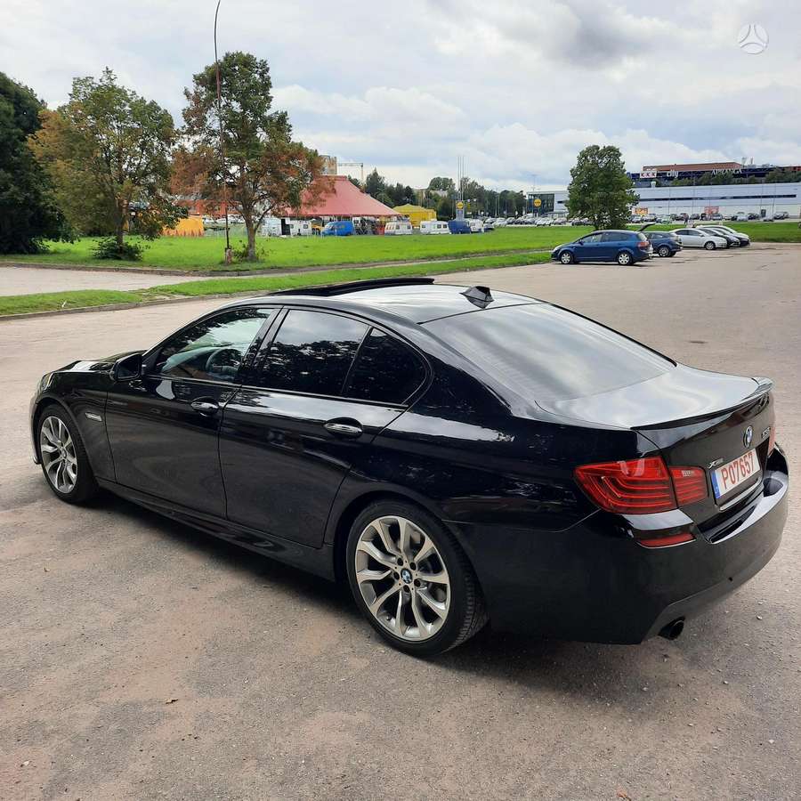 BMW 535, 3.0 l., Седан