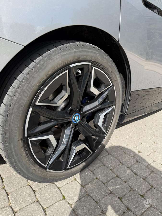 BMW IX, light alloy, R22