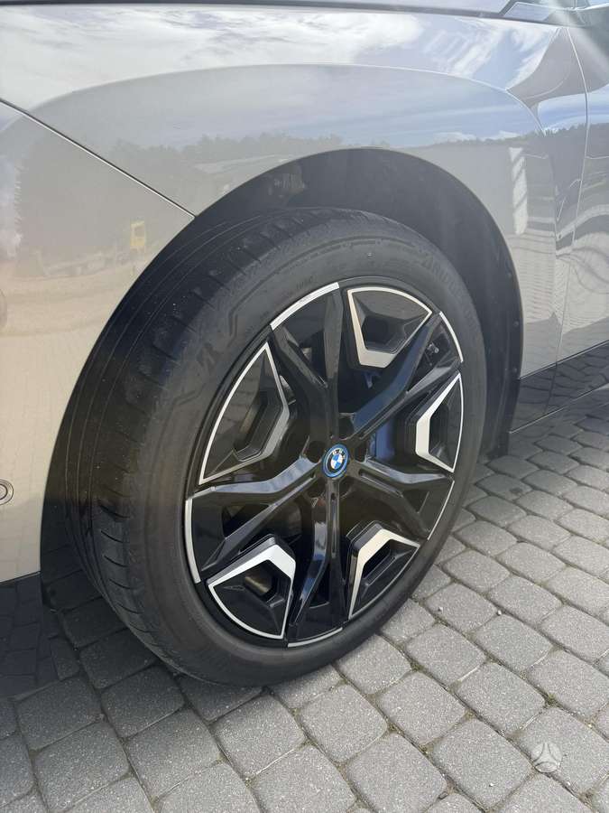 BMW IX, легкосплавные , R22