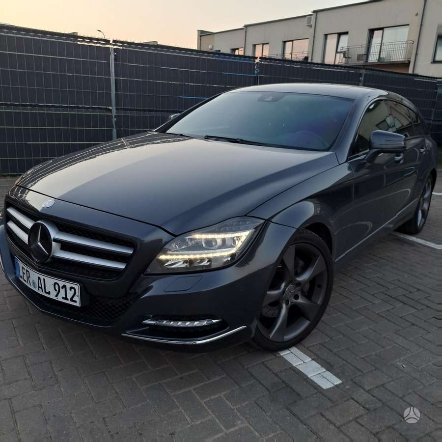 Mercedes-Benz CLS350 - 7