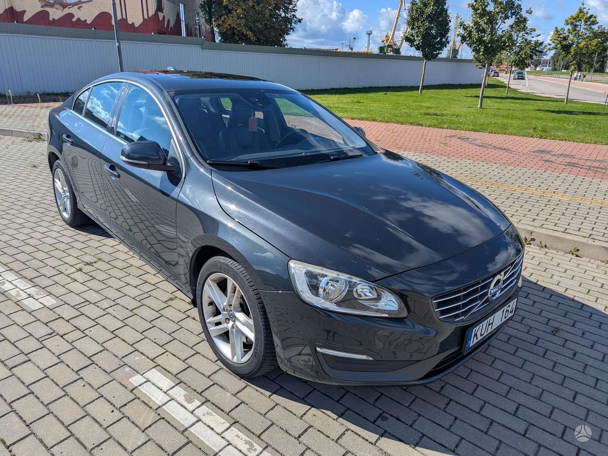 Volvo S60, 2.5 l., Седан