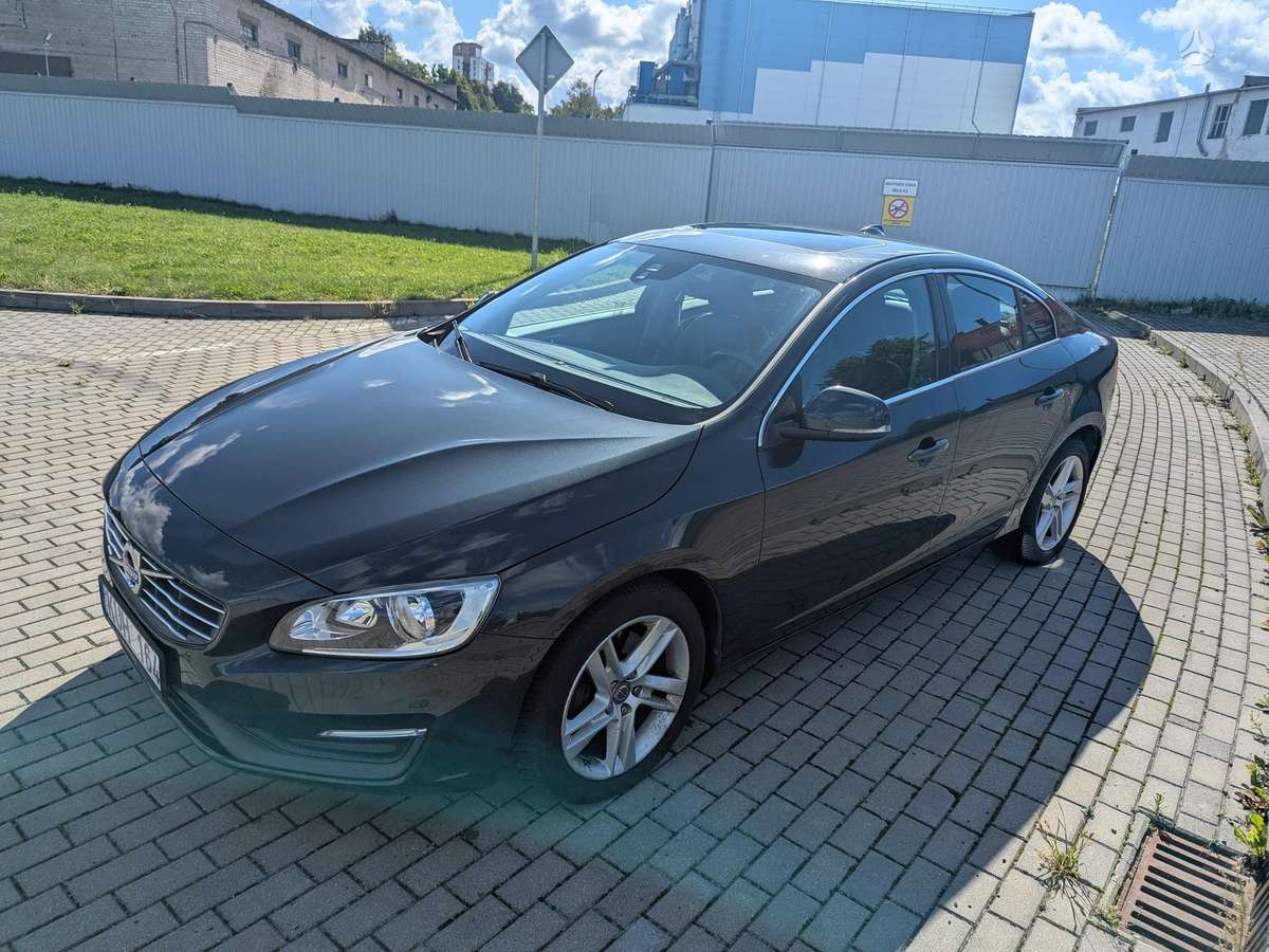 Volvo S60 - 2
