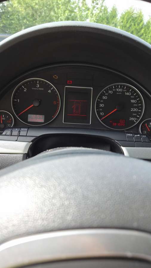 Audi A4, 2.0 l., Седан