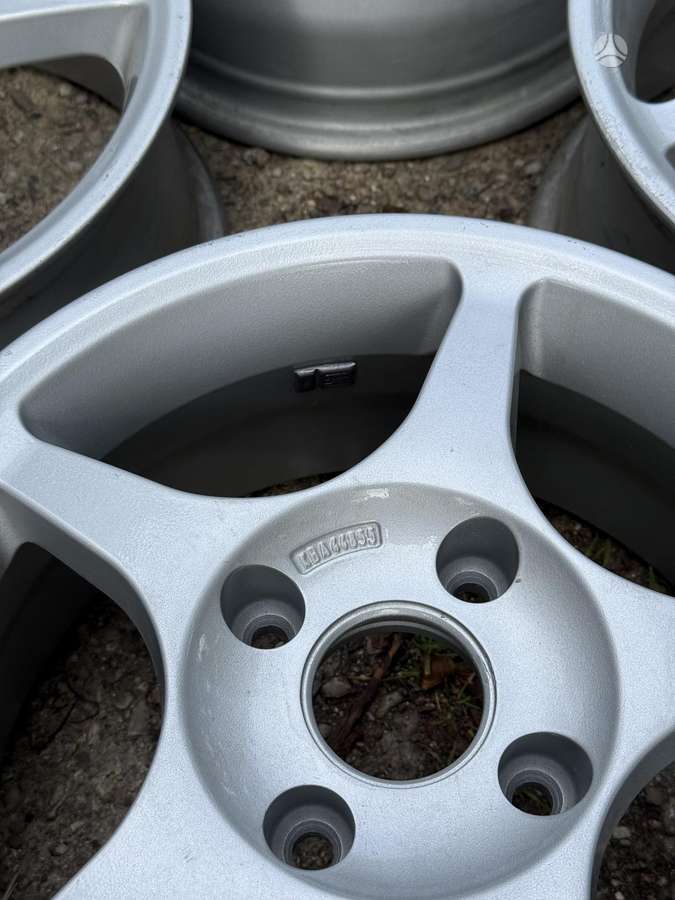 Honda Germany 5 Spoke, light alloy, R15