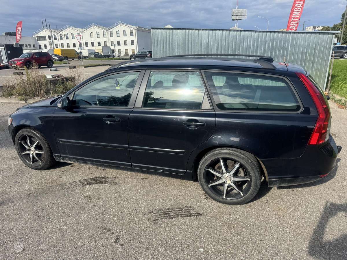 Volvo V50, 2.0 l., Универсал