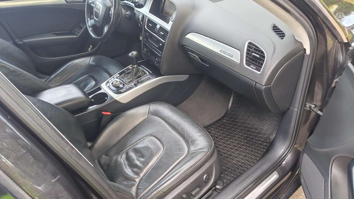 Audi A4, 2.0 l., Универсал