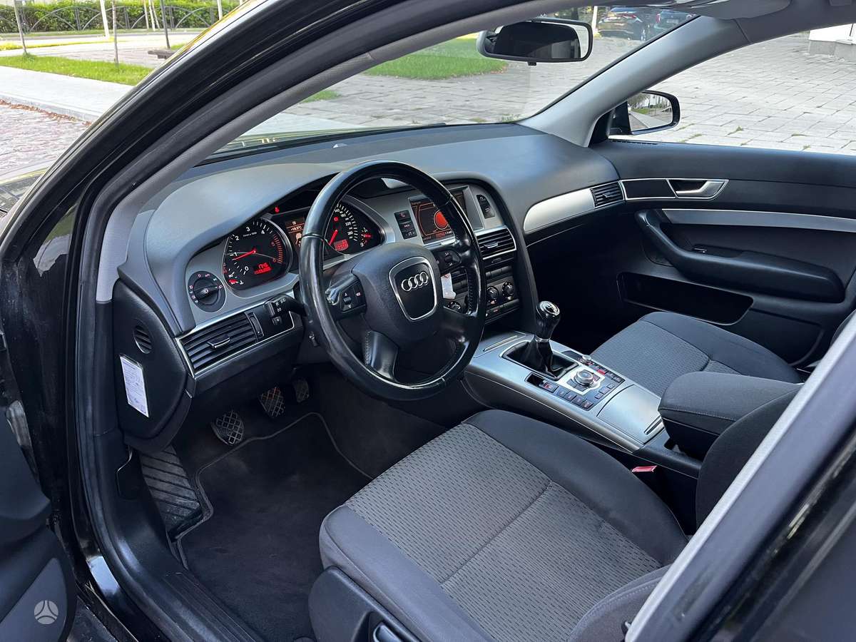 Audi A6, 2.7 l., Седан