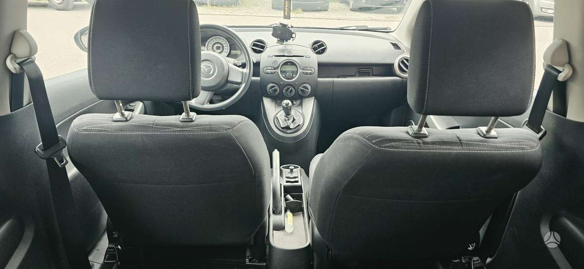 Mazda 2, 1.4 l., Хэтчбек