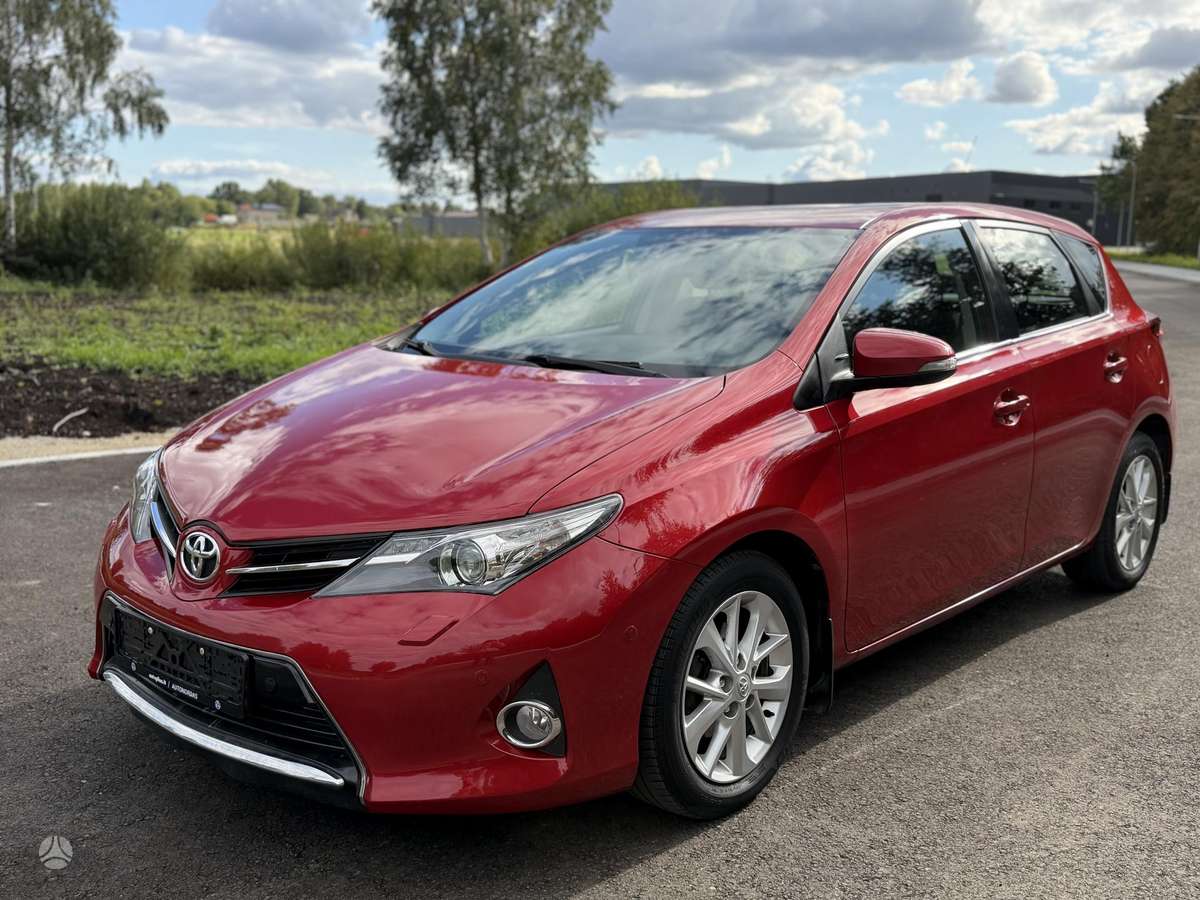 Toyota Auris, 1.6 l., hatchback