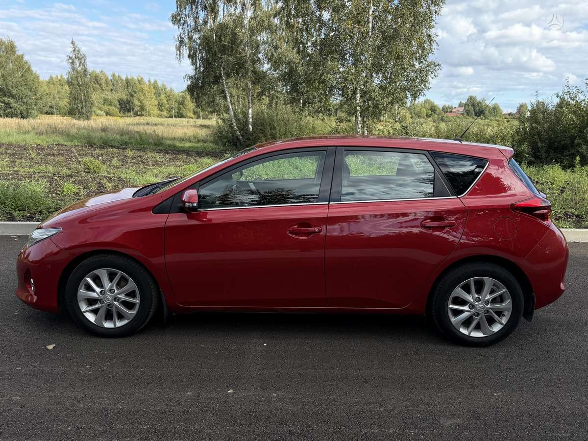 Toyota Auris - 9