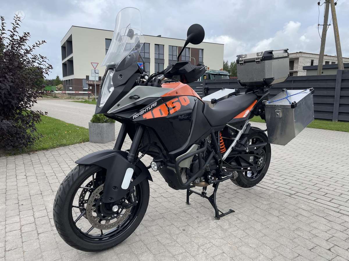 KTM Adventure 1050cc, enduro / adventure