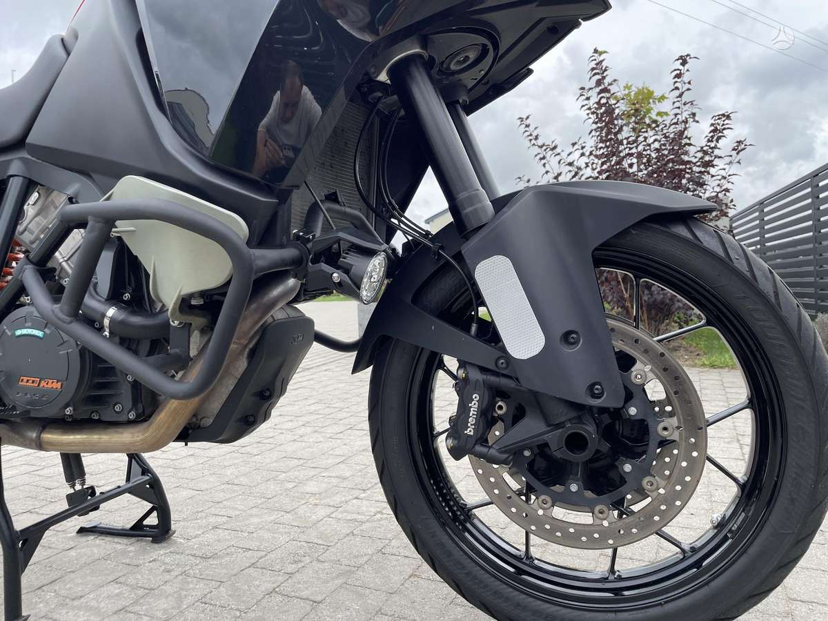 KTM Adventure 1050cc, enduro / adventure