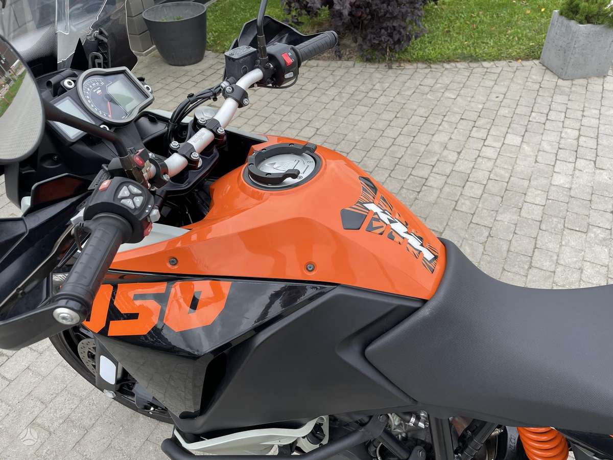 KTM Adventure 1050cc, enduro / adventure