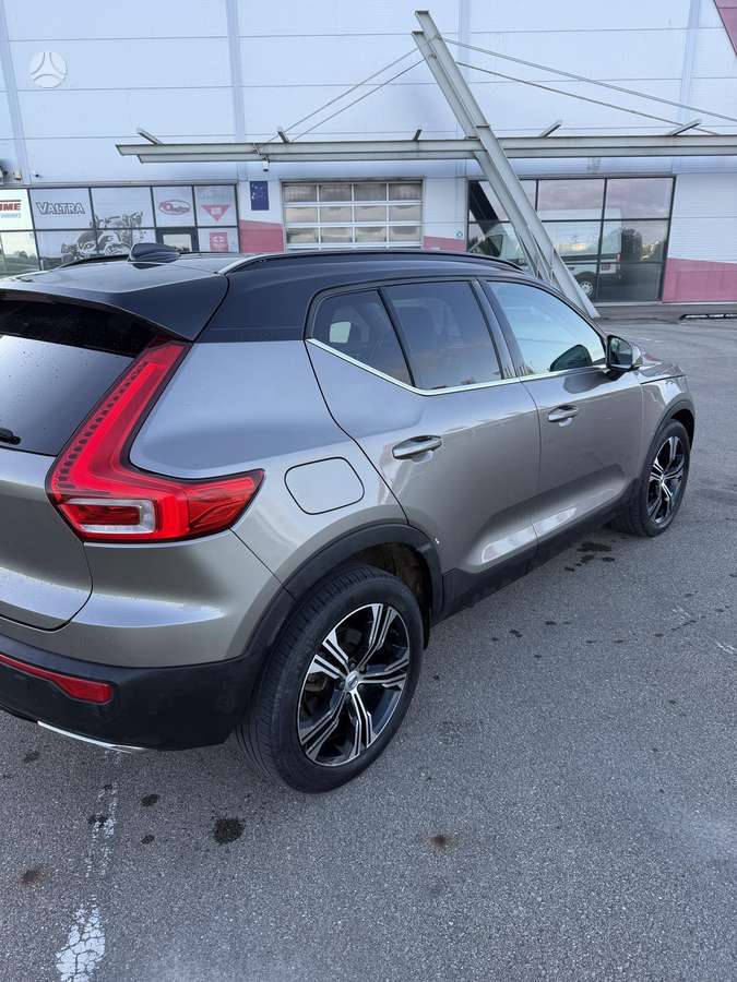 Volvo XC40 - 4