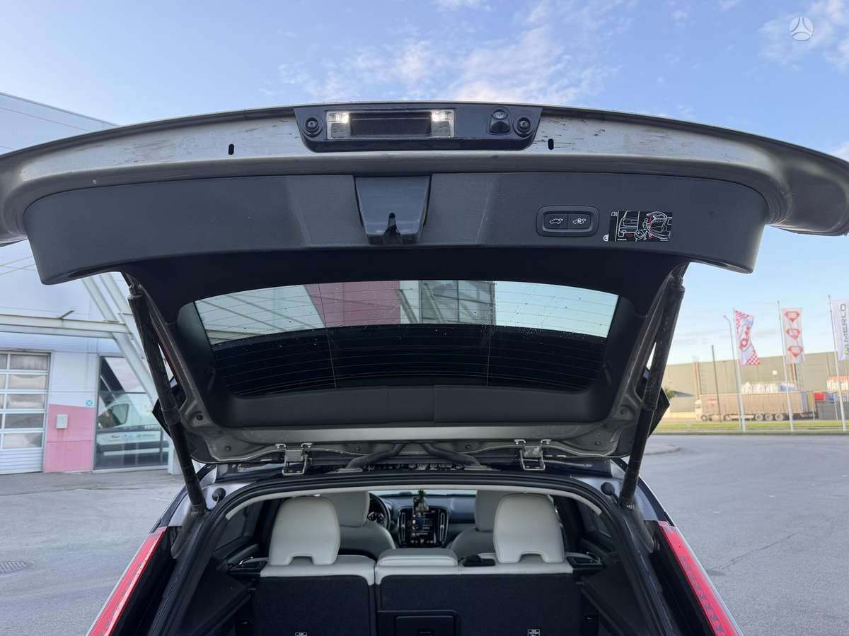 Volvo XC40 - 8