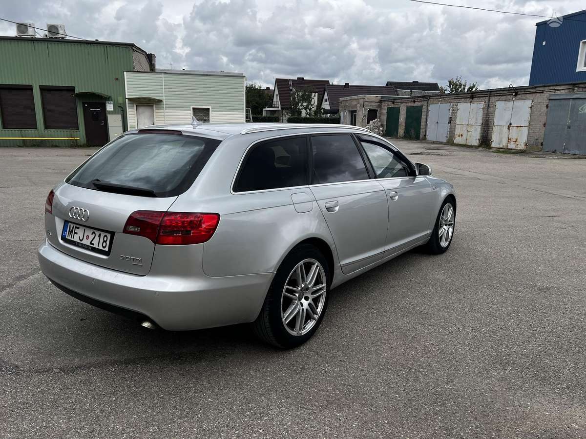 Audi A6, Универсал