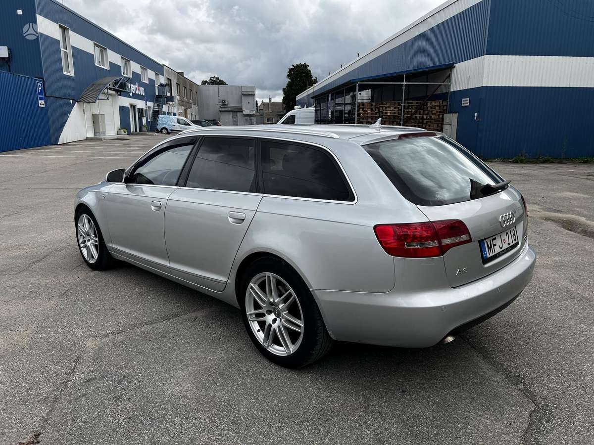 Audi A6, Универсал