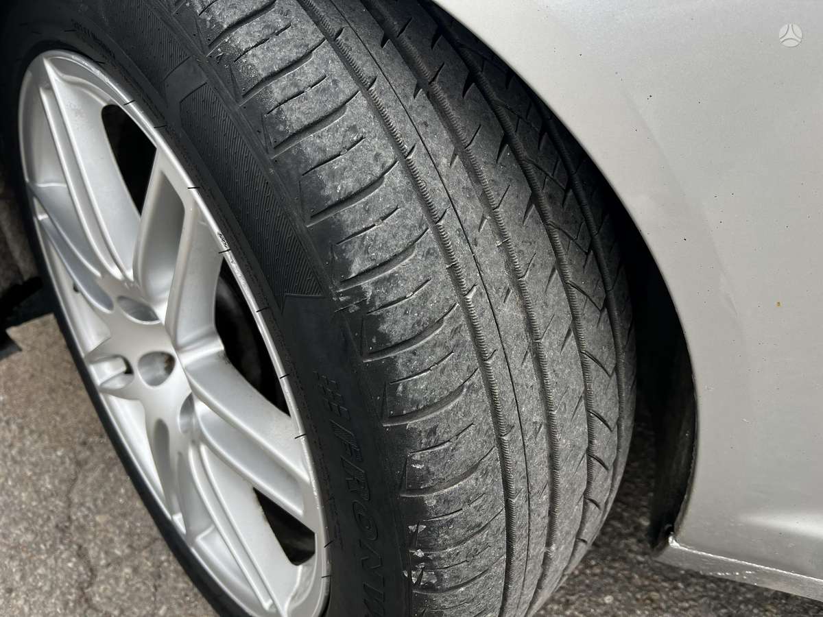 Audi A6, Универсал