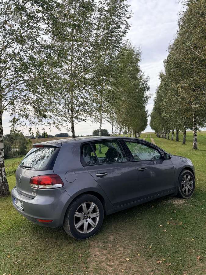 Volkswagen Golf - 4