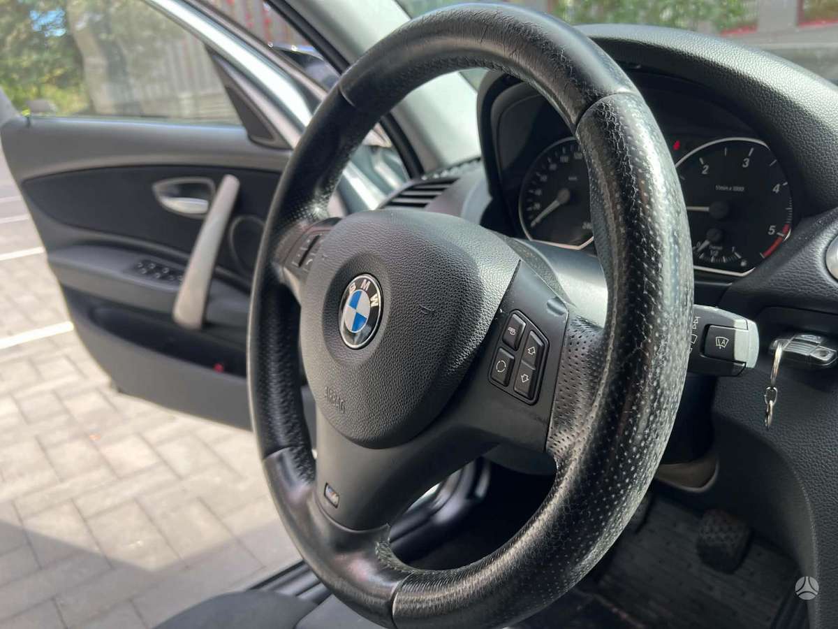 BMW 118, 2.0 l., Хэтчбек
