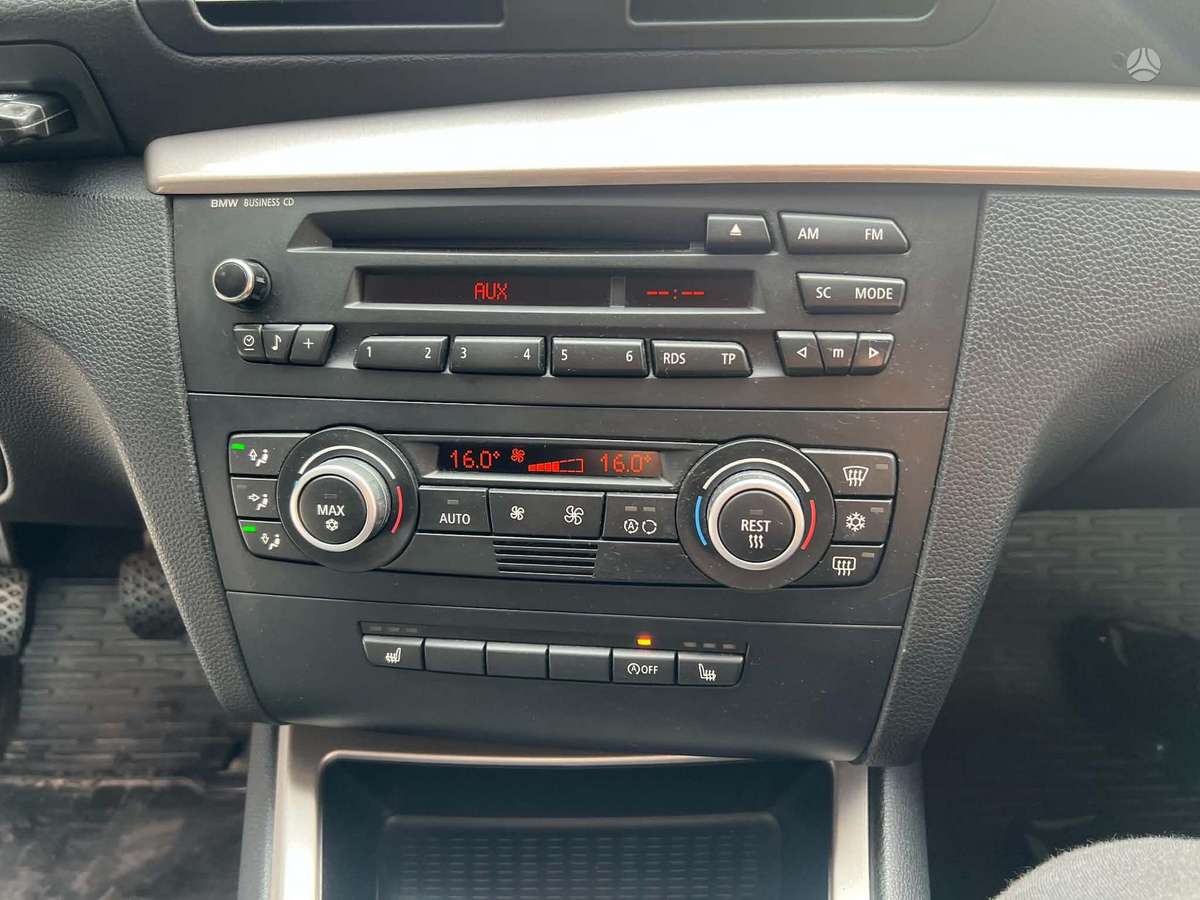 BMW 118, 2.0 l., Хэтчбек
