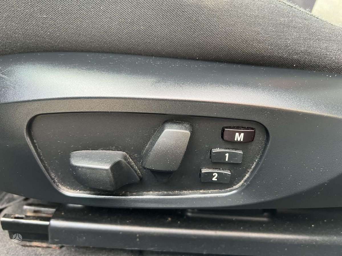 BMW 118, 2.0 l., hatchback